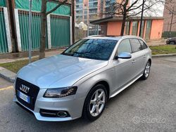 Grigio Usata 2010 Audi A4 Tre volumi | 3500 € (Buon prezzo)