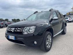 Grigio Usata 2017 Dacia Duster Lauréate SUV | 9700 € (Buon prezzo)