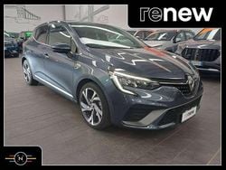 Grigio titanio metallizzato Usata 2022 Renault Clio V R.S. Tre volumi | 16.300 € (Buon prezzo)
