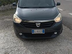 Nero Usata 2013 Dacia Lodgy Lauréate Monovolume | 4999 € (Ottimo prezzo)