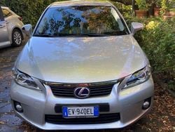Argento Usata 2014 Lexus CT200h Luxury Line Tre volumi | 11.000 € (Buon prezzo)