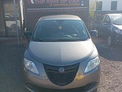 Marrone Usata 2015 Lancia Ypsilon Due volumi | 6299 € (Buon prezzo)