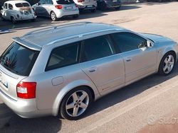Usata 2002 Audi A4 Tre volumi | 1900 € (Buon prezzo)
