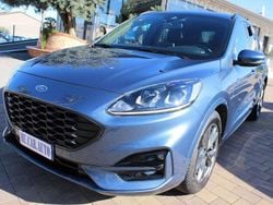 Blu/azzurro Usata 2024 Ford Kuga ST-Line SUV | 23.900 € (Buon prezzo)