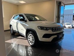 Bianco Usata 2022 Jeep Compass Longitude SUV | 24.500 € (Cara)