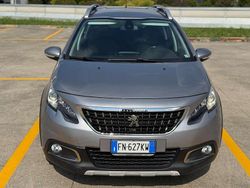 Grigio Usata 2018 Peugeot 2008 S SUV | 9499 € (Ottimo prezzo)
