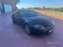 Nero Usata 2012 Aston Martin V8 Vantage Cabrio | 65.000 €