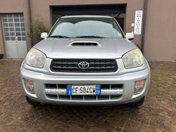 Grigio Usata 2002 Toyota RAV4 SUV | 2900 € (Ottimo prezzo)