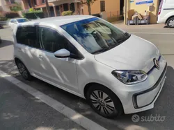 Usata 2021 VW e-up! Due volumi | 13.500 € (Buon prezzo)