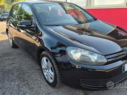 Nero Usata 2011 VW Golf VI Highline Tre volumi | 5800 € (Buon prezzo)