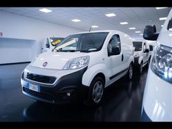 Grigio chiaro Usata 2019 Fiat Fiorino Monovolume | 11.900 € (Molto cara)