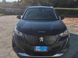 Nero Usata 2022 Peugeot 2008 Allure SUV | 17.900 € (Buon prezzo)