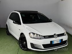 Bianco Usata 2014 VW Golf VII Highline Tre volumi | 11.999 € (Ottimo prezzo)