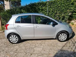 Argento Usata 2008 Toyota Yaris Due volumi | 4000 € (Ottimo prezzo)