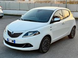 Bianco Usata 2023 Lancia Ypsilon Due volumi | 11.900 € (Buon prezzo)