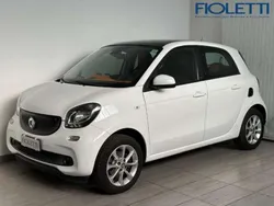 Bianco Usata 2014 Smart ForFour Passion Tre volumi | 7900 € (Buon prezzo)