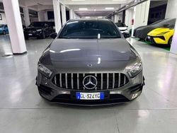Grigio Usata 2023 Mercedes A180 AMG Tre volumi | 32.500 € (Buon prezzo)