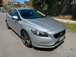 Usata 2015 Volvo V40 Momentum Station wagon | 9000 € (Buon prezzo)