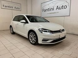 Bianco Usata 2018 VW Golf Highline Tre volumi | 14.880 €
