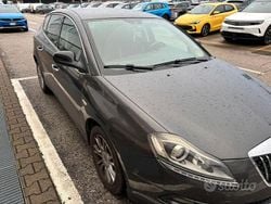 Marrone Usata 2009 Lancia Delta Due volumi | 4499 € (Buon prezzo)