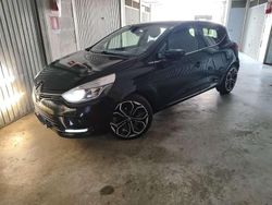 Nero Usata 2018 Renault Clio IV Intens Tre volumi | 8500 € (Buon prezzo)