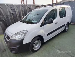 Bianco Usata 2018 Peugeot Partner Monovolume | 8800 € (Buon prezzo)