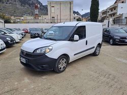 Bianco Usata 2018 Fiat Doblò Monovolume | 7890 € (Super prezzo)