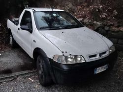 Bianco Usata 2025 Fiat Strada Pick-up | 3500 €