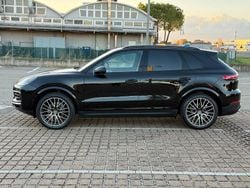 Nero Usata 2019 Porsche Cayenne SUV | 50.000 € (Ottimo prezzo)