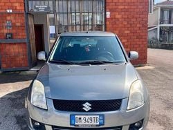 Usata 2008 Suzuki Swift Due volumi | 2650 € (Buon prezzo)