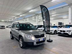 Grigio Usata 2011 Skoda Yeti Elegance SUV | 7900 € (Buon prezzo)