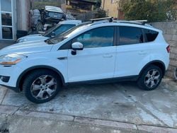 Usata 2009 Ford Kuga SUV | 2500 € (Super prezzo)