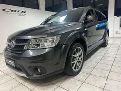 Grigio Usata 2015 Fiat Freemont SUV | 9950 € (Buon prezzo)