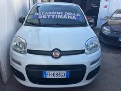 Bianco(met.) Usata 2017 Fiat Panda Pop Due volumi | 5900 € (Buon prezzo)