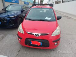 Rosso Usata 2010 Hyundai i10 Due volumi | 2500 €