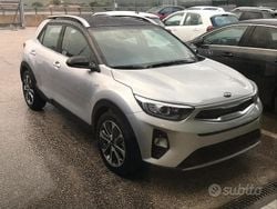 Usata 2020 Kia Stonic SUV | 15.000 € (Cara)
