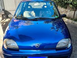 Blu Usata 2005 Fiat 600 Tre volumi | 2800 €
