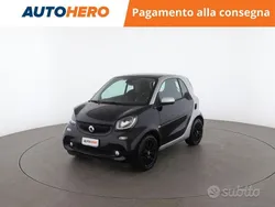 Usata 2017 Smart ForTwo Coupé Due volumi | 12.999 € (Buon prezzo)