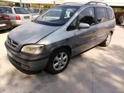 Grigio(met.) Usata 2003 Opel Zafira Design Edition Monovolume | 2150 € (Buon prezzo)