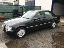Usata 1994 Mercedes C180 Tre volumi | 4600 €