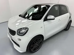 Bianco Usata 2019 Smart ForFour Brabus Due volumi | 12.700 € (Buon prezzo)
