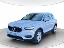Bianco Usata 2020 Volvo XC40 Momentum SUV | 25.900 € (Buon prezzo)