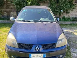 Blu/azzurro Usata 2002 Renault Clio II Initiale Tre volumi | 1600 € (Buon prezzo)