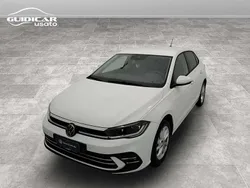 Bianco Usata 2022 VW Polo Style Tre volumi | 15.900 € (Buon prezzo)