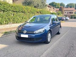 Blu/azzurro Usata 2012 VW Golf VI Highline Tre volumi | 7999 € (Buon prezzo)