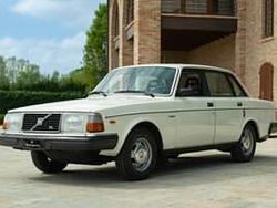 Bianco Usata 1982 Volvo 244 Tre volumi | 20.000 €