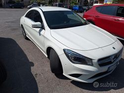 Bianco Usata 2015 Mercedes CLA200 Tre volumi | 15.000 €