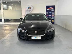 Nero Usata 2019 Jaguar XE Prestige Tre volumi | 13.990 € (Super prezzo)