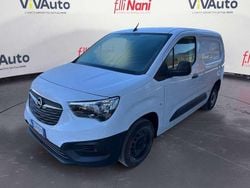 Bianco Usata 2024 Opel Combo S Monovolume | 17.450 € (Buon prezzo)
