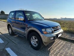 Blu Usata 2001 Mitsubishi Pajero SUV | 9500 €